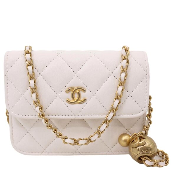 Chanel  Pearl Crush Flap Quilted Lambskin Leather Clutch With Chain White - Picture 1 of 13
